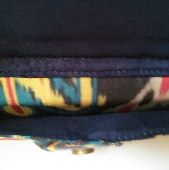 NWOT Chaps Ikat Satchel Handbag - Picture 6 of 8